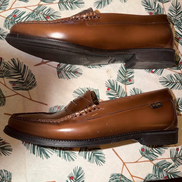 G.H. Bass & Co. Rich Brown Leather Loafers - Picture 4 of 5